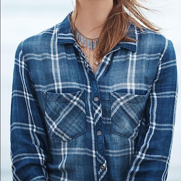 Anthropologie Tops - Anthropologie ackerley blue plaid fade button down